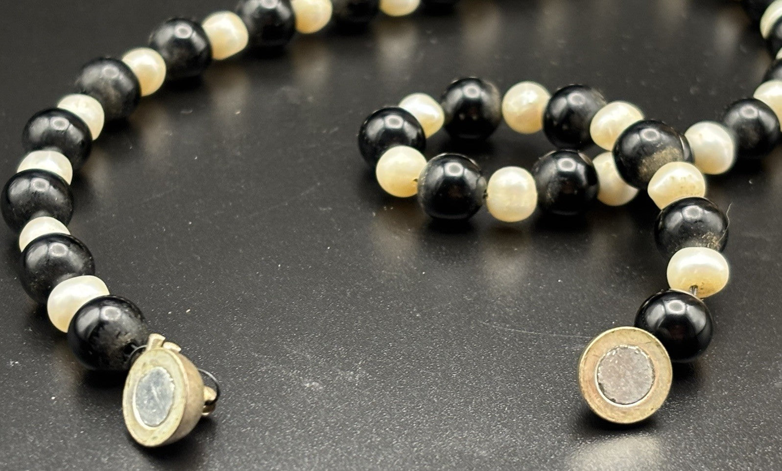 Vintage Cultured Pearl Black Onyx Bead Necklace Elegant Strand