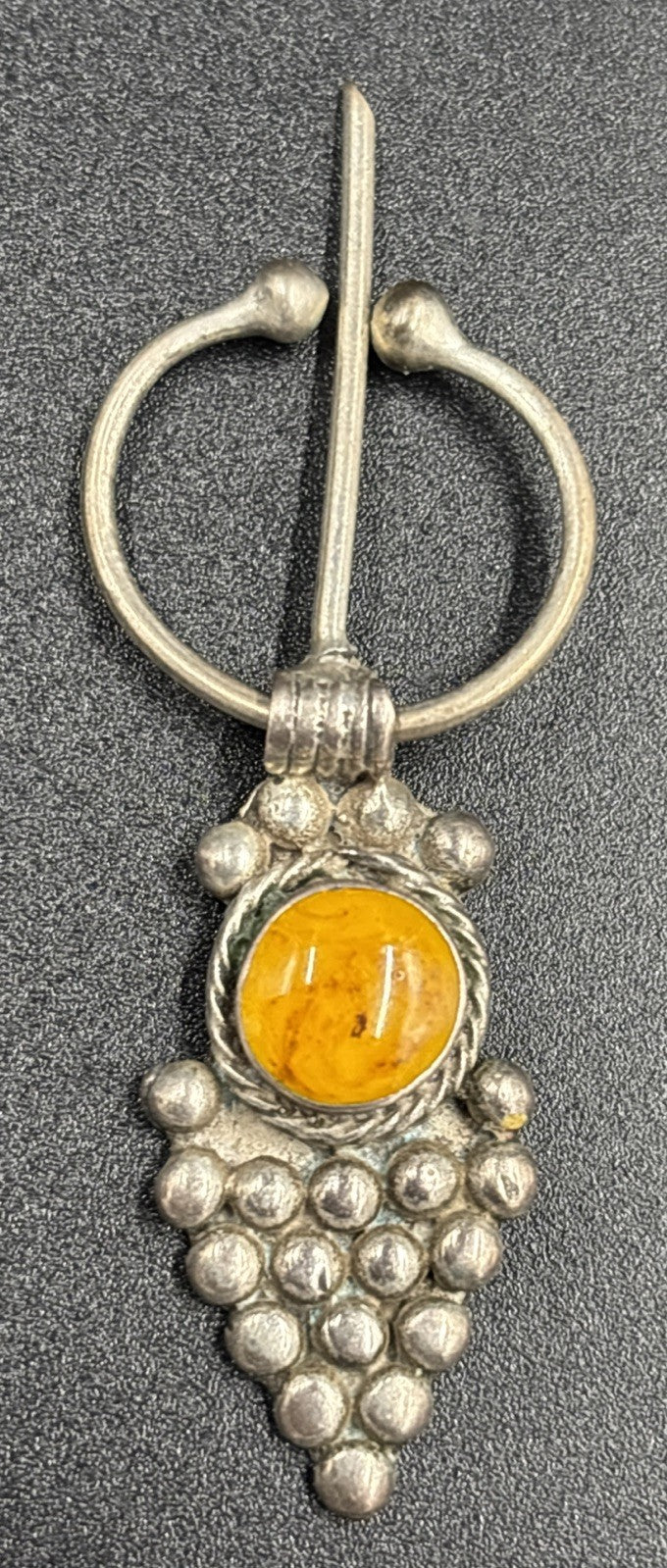 Vintage Berber Fibula Cloak Pin – Silver Tone, Amber Cabochon