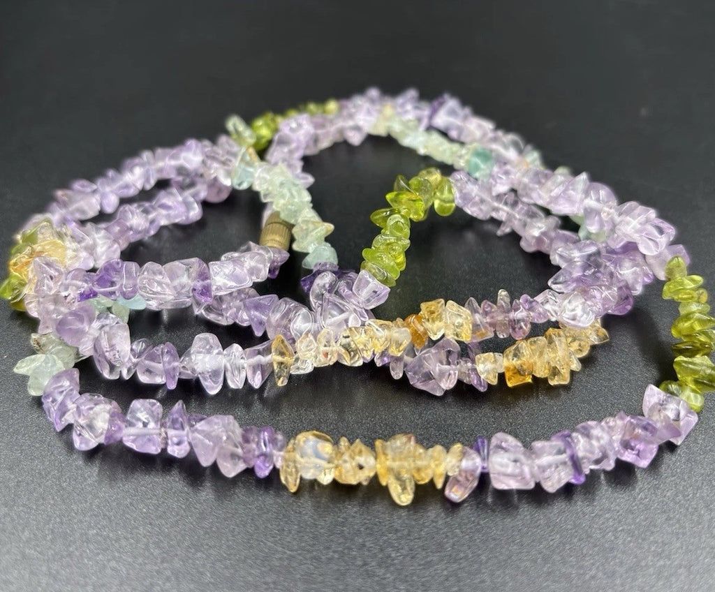 Vintage 1960s Gemstone Chip Necklace Amethyst Peridot Quartz 40cm Jewelry