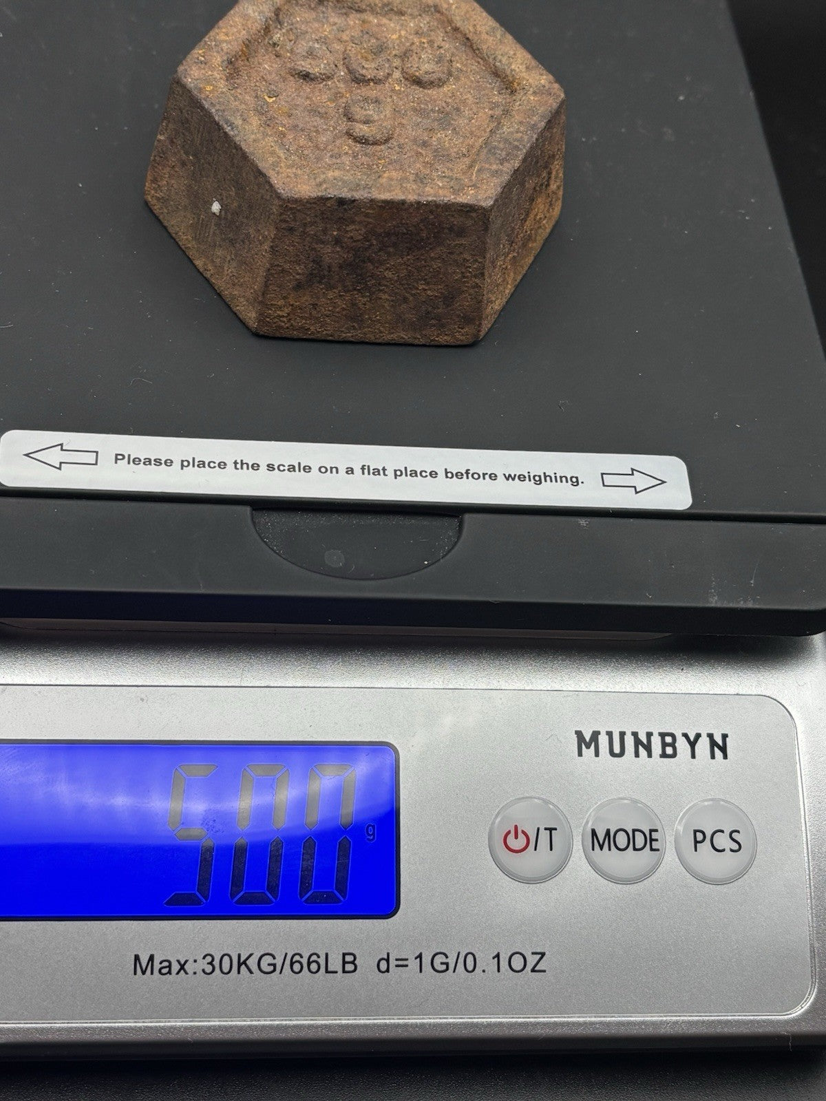 Vintage Cast Iron 500g Scale Weight Hex Industrial Calibration