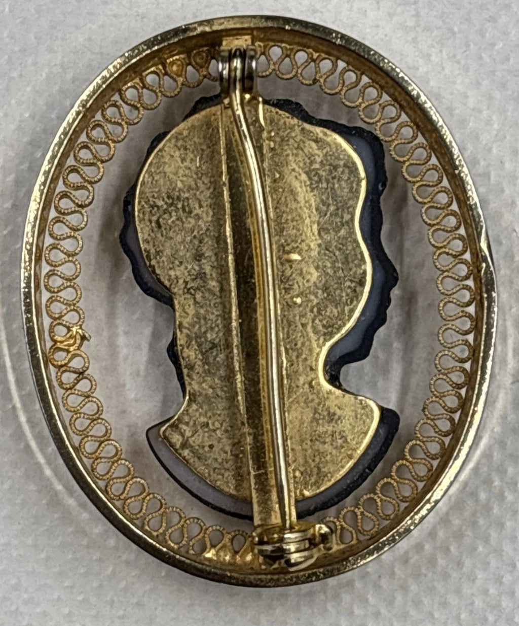 Vintage Cameo Pin Amber Brown Glass Brooch Mid Century Style Gold Tone