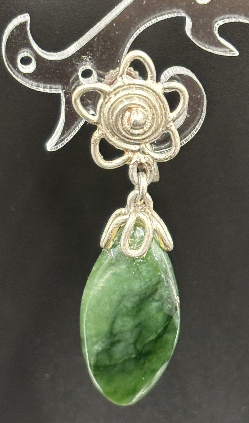 Vintage Silver Nephrite Jade Earrings Screw Back Floral Drop Jewelry 1950s