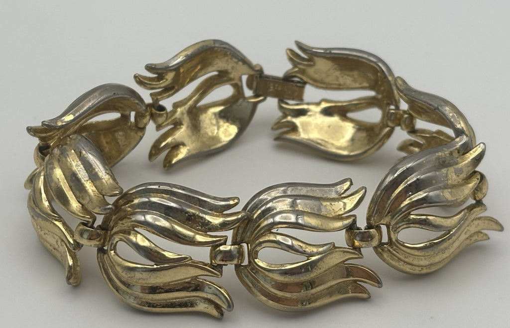 Vintage Crown Trifari Gold Tone Flame Link Bracelet Signed Mid Century Jewelry