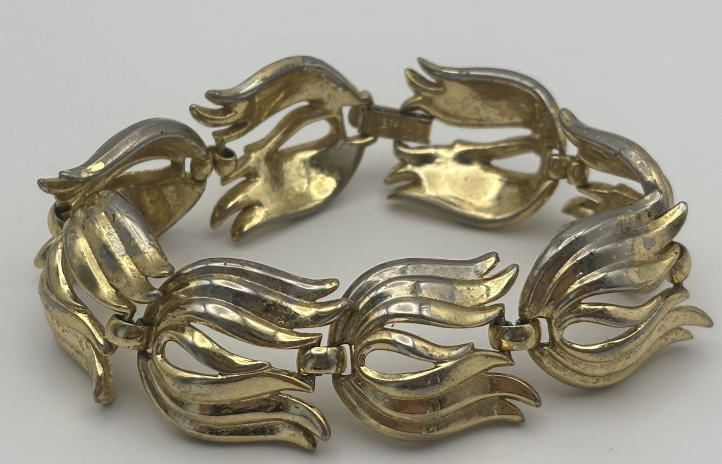 Vintage Crown Trifari Gold Tone Flame Link Bracelet Signed Mid Century Jewelry