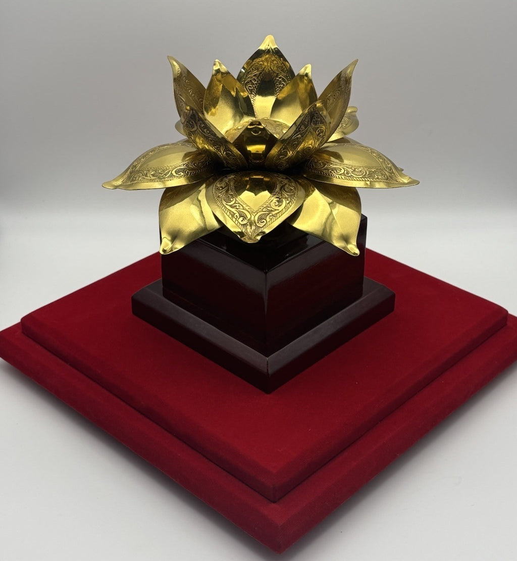 Gold Lotus Flower Buddhist Temple Altar Ornament Hindu Sri Lanka Decor