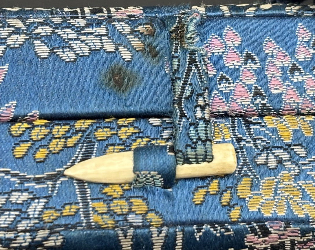 Vintage Chinese Silk Brocade Vanity Box Purse Mirror Case Scenic Motif Blue