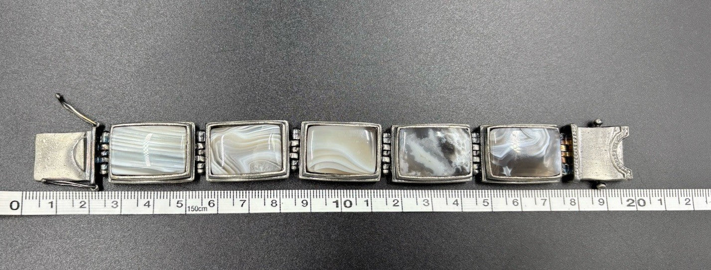 Vintage Agate Panel Bracelet – Mid Century Modernist Silver Tone Jewelry