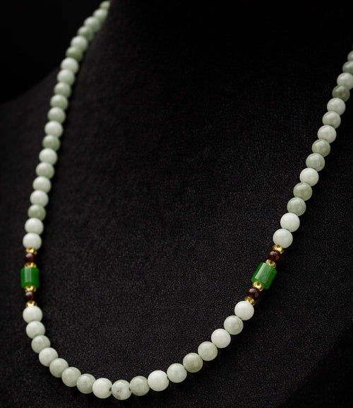 Vintage natural jadeite bead necklace pale green white lavender gemstone strand