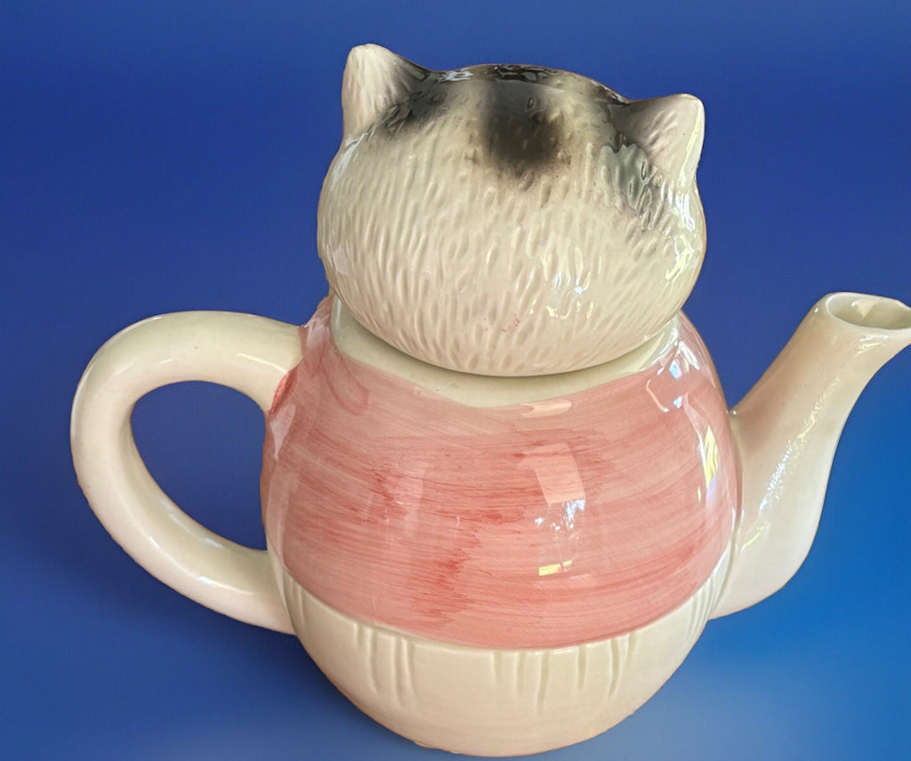 Ron Gordon Kitschy Vintage Ceramic Cat Eating Sausage Teapot 6”