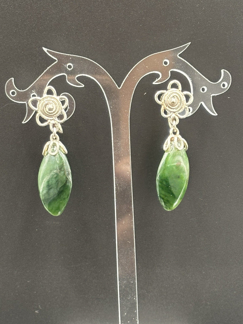 Vintage Silver Nephrite Jade Earrings Screw Back Floral Drop Jewelry 1950s