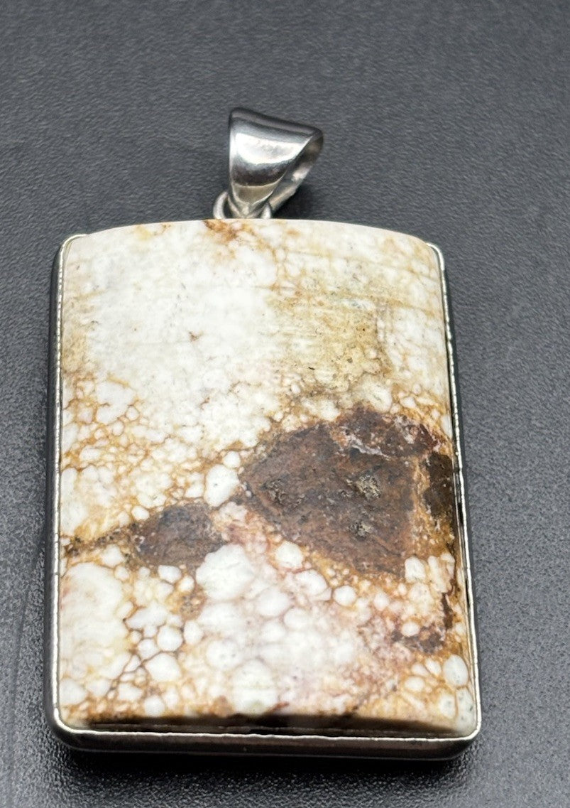 Vintage Wild Horse Magnesite Style Natural Stone Pendant Silver Tone Boho