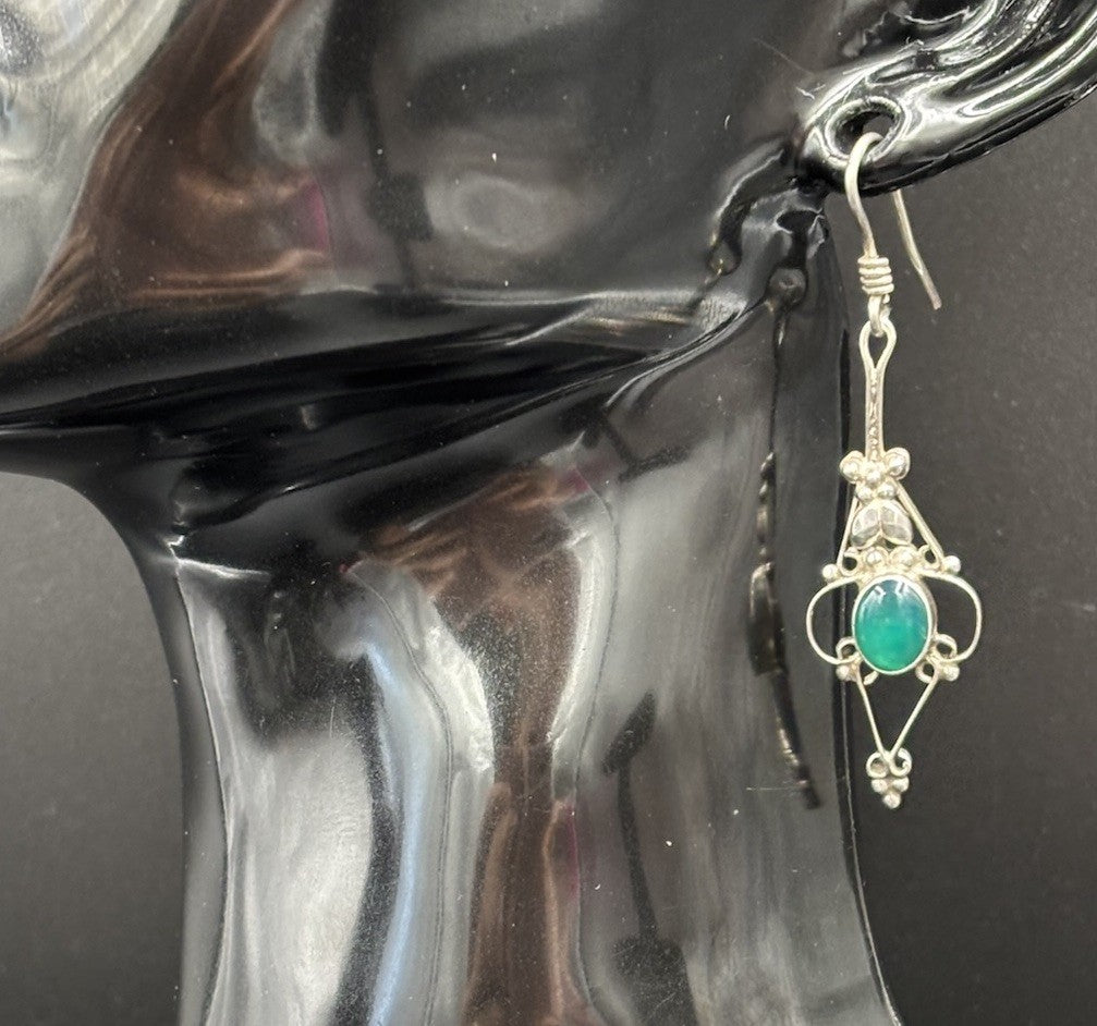 Vintage Sterling Silver Green Onyx Earrings Boho Filigree Dangle 925