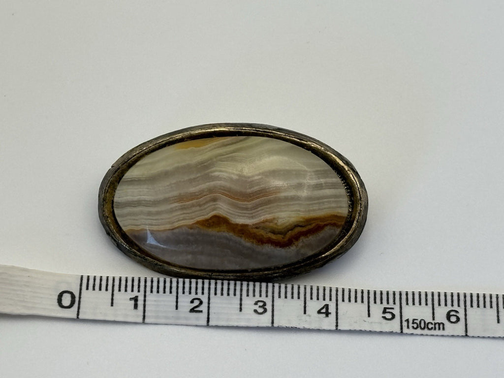 Vintage MIRACLE Scottish Agate Brooch Antiqued Gold Tone Setting