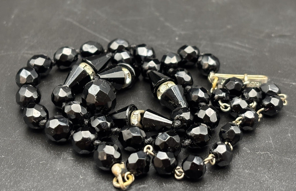 Vintage Austrian Black Faceted Glass Bead Necklace Rhinestone 49cm Elegant