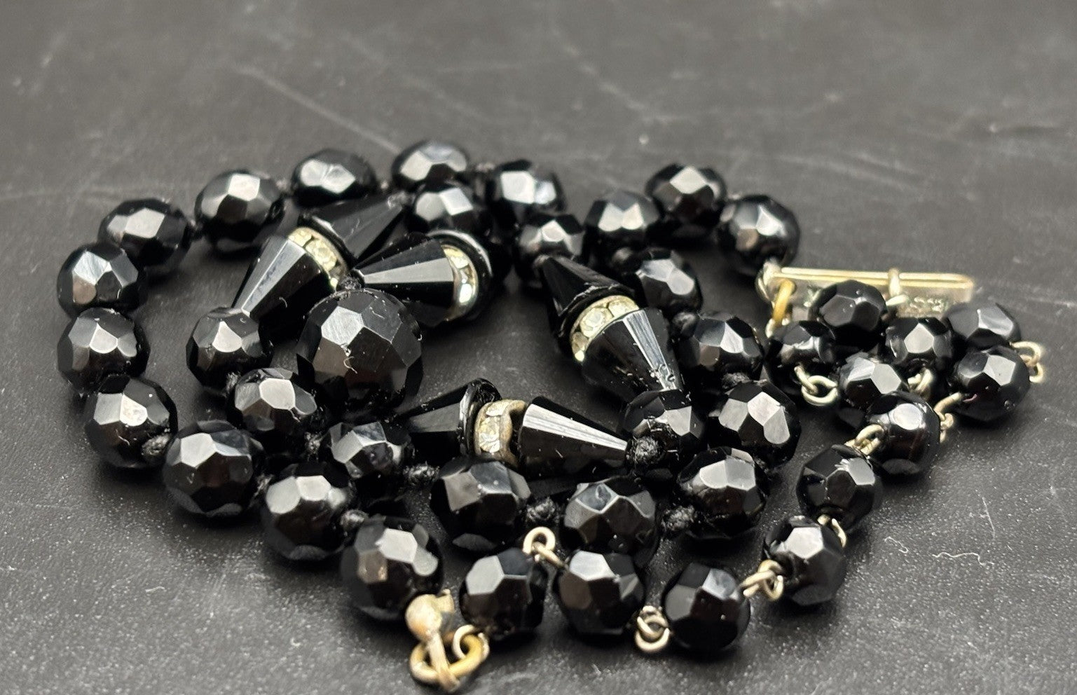 Vintage Austrian Black Faceted Glass Bead Necklace Rhinestone 49cm Elegant