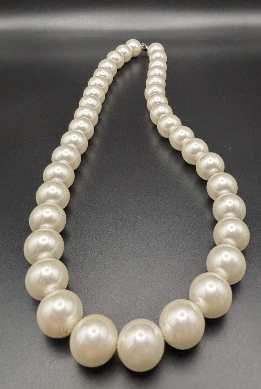 Vintage Graduated Glass Pearl Necklace Large 13mm Cream White Strand
