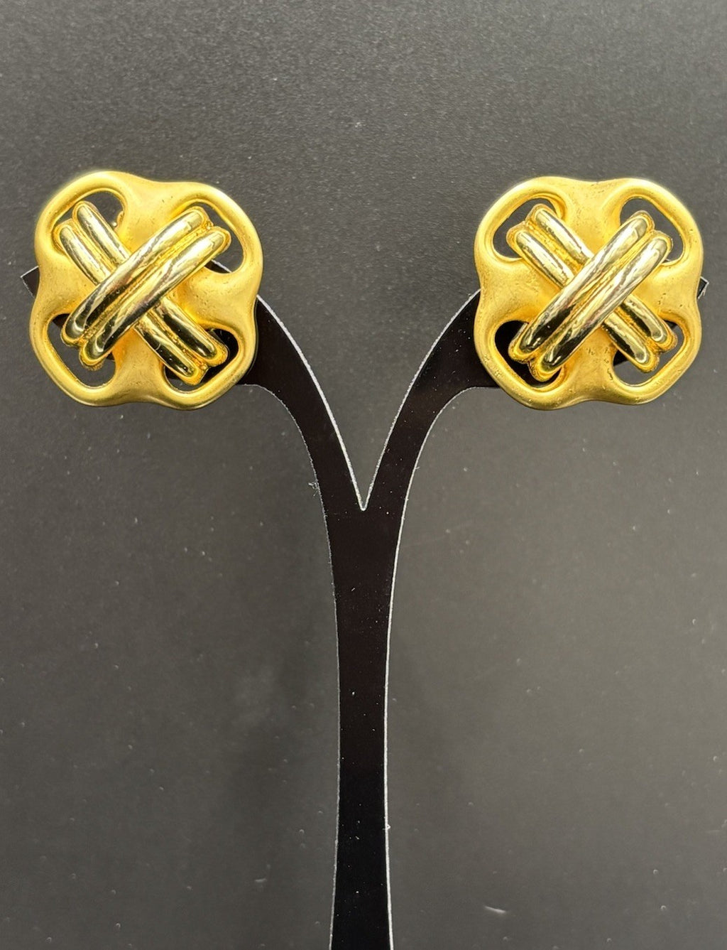 Vintage 80s Gold Clip-On Earrings Bold Designer Style High Quality.