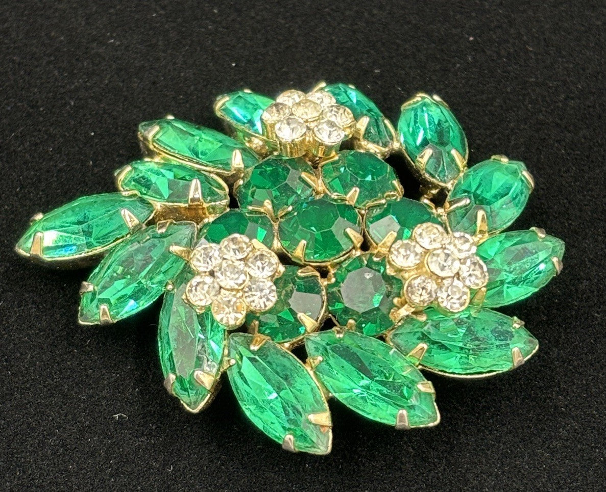 Vintage Weiss Green Rhinestone Brooch Signed Floral Cluster 1950s Jewelry