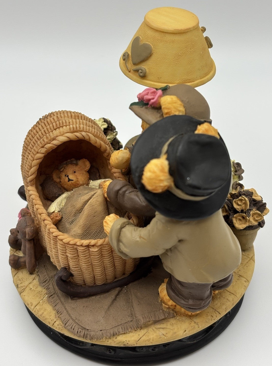 Avon Bear Figurine – New Baby Scene with Bassinet & Lamp, Vintage