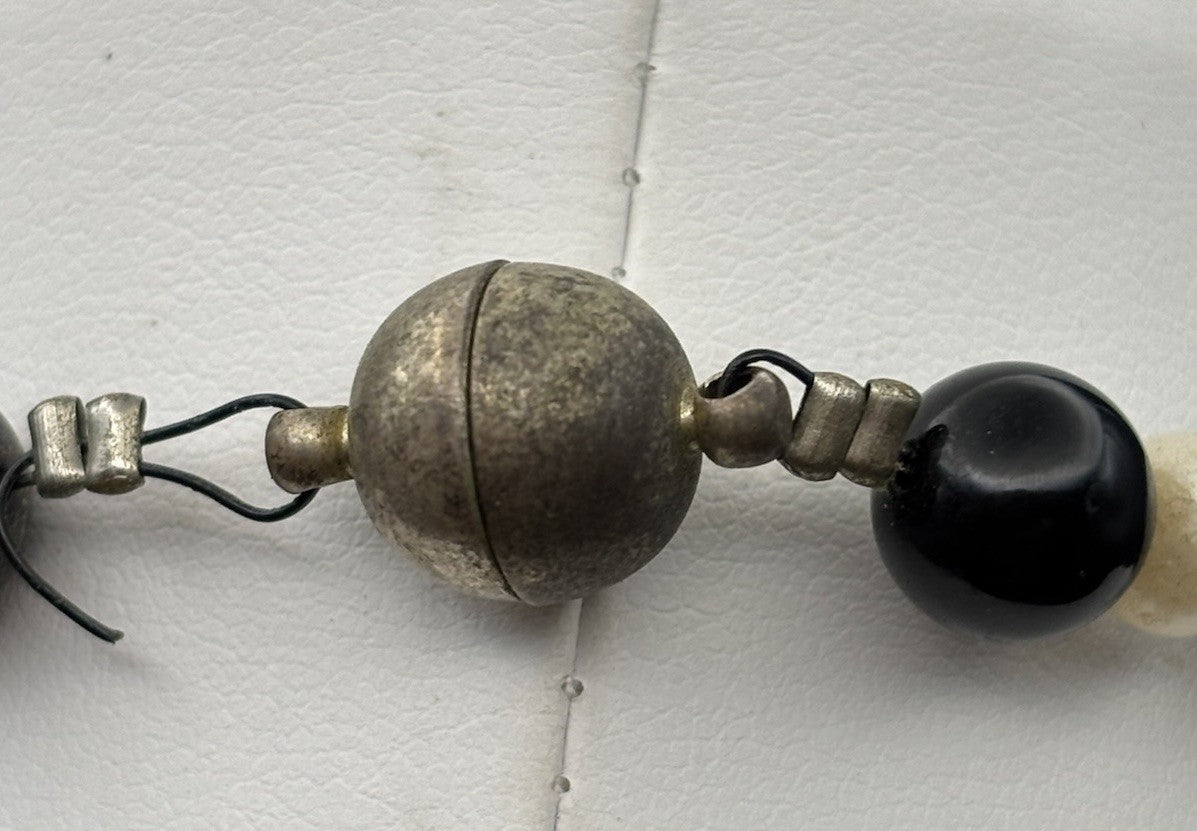 Vintage Cultured Pearl Black Onyx Bead Necklace Elegant Strand
