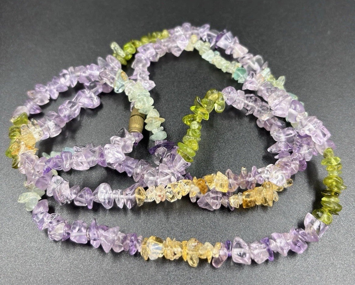 Vintage 1960s Gemstone Chip Necklace Amethyst Peridot Quartz 40cm Jewelry