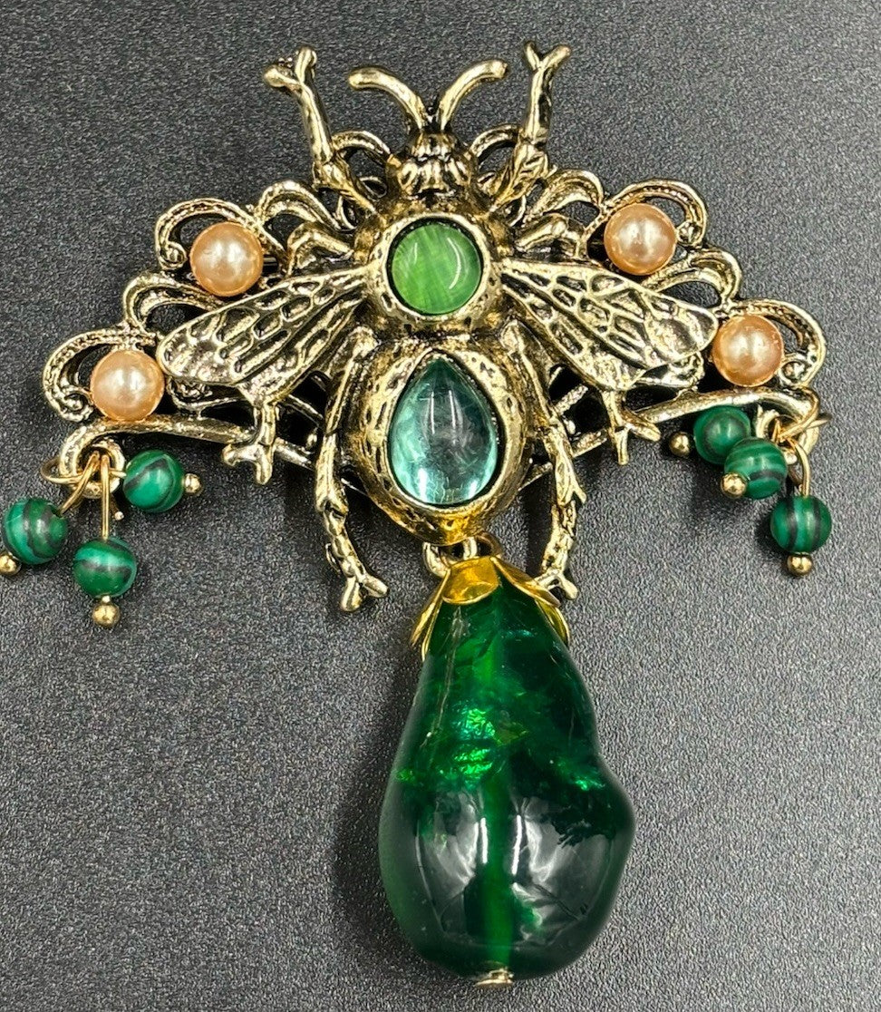 Vintage Green Crystal Women Brooch Luxury Tassel Insect Pin