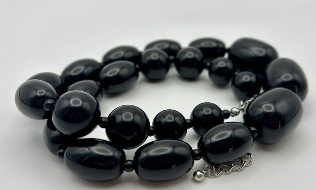 Vintage Black Chunky Bead Necklace Bold Statement Retro 90s Fashion Jewelry