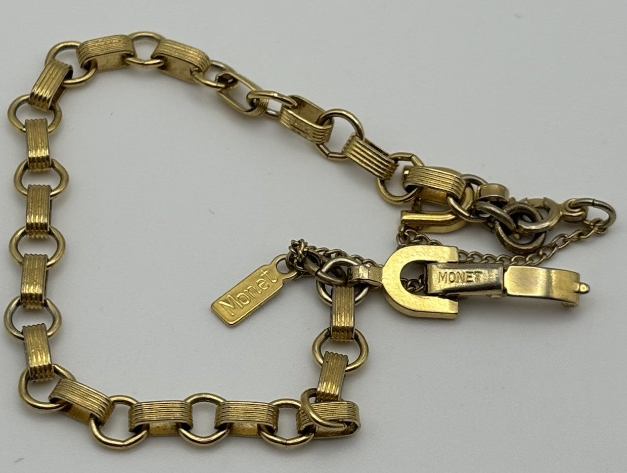 Vintage Monet Gold Tone Textured Link Bracelet Safety Chain Designer Signed