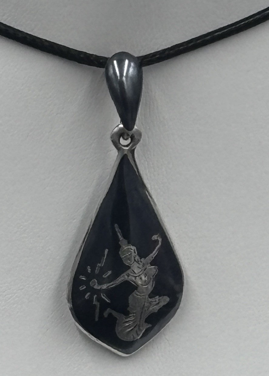 Vintage Siam Sterling Silver Niello Gray Enamel Tear Drop Pendant
