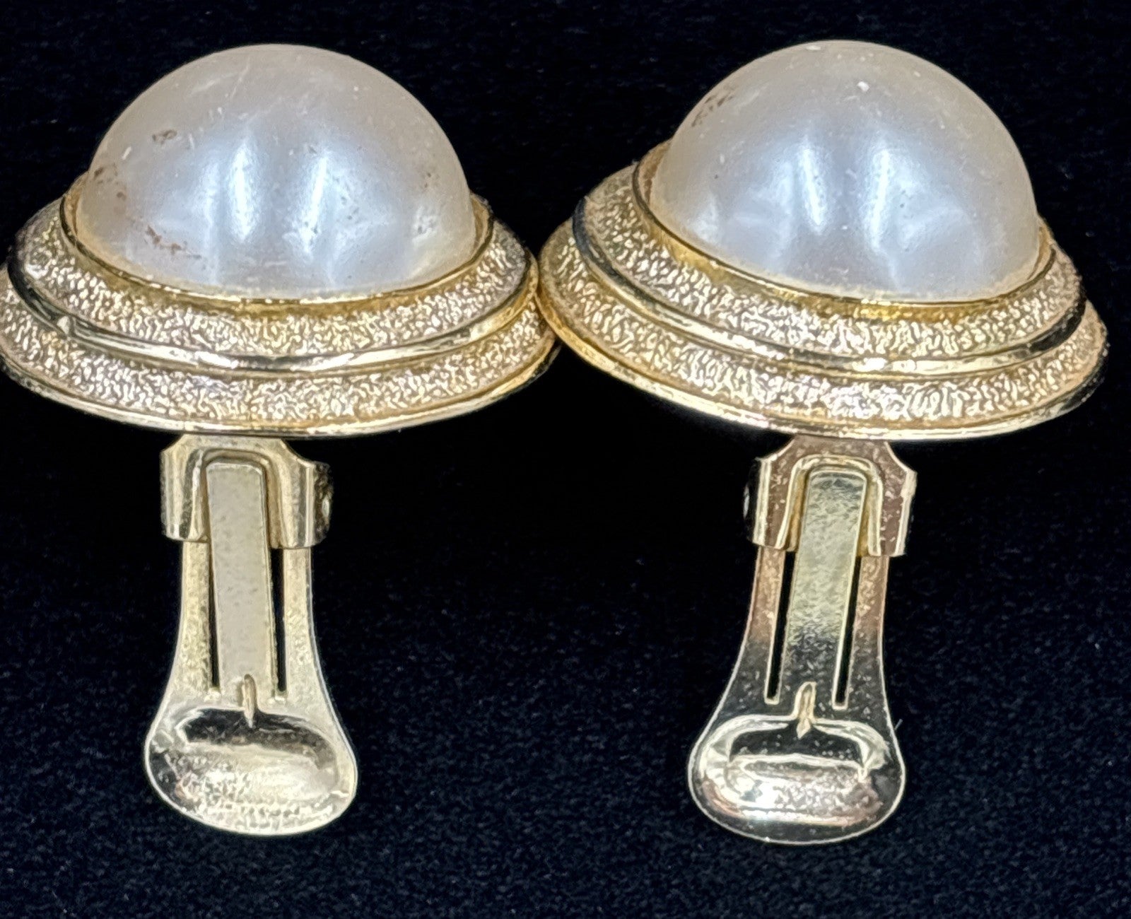 Vintage Orena Paris Glamorous French clip-on Earrings - Faux Pearl Gold Tone