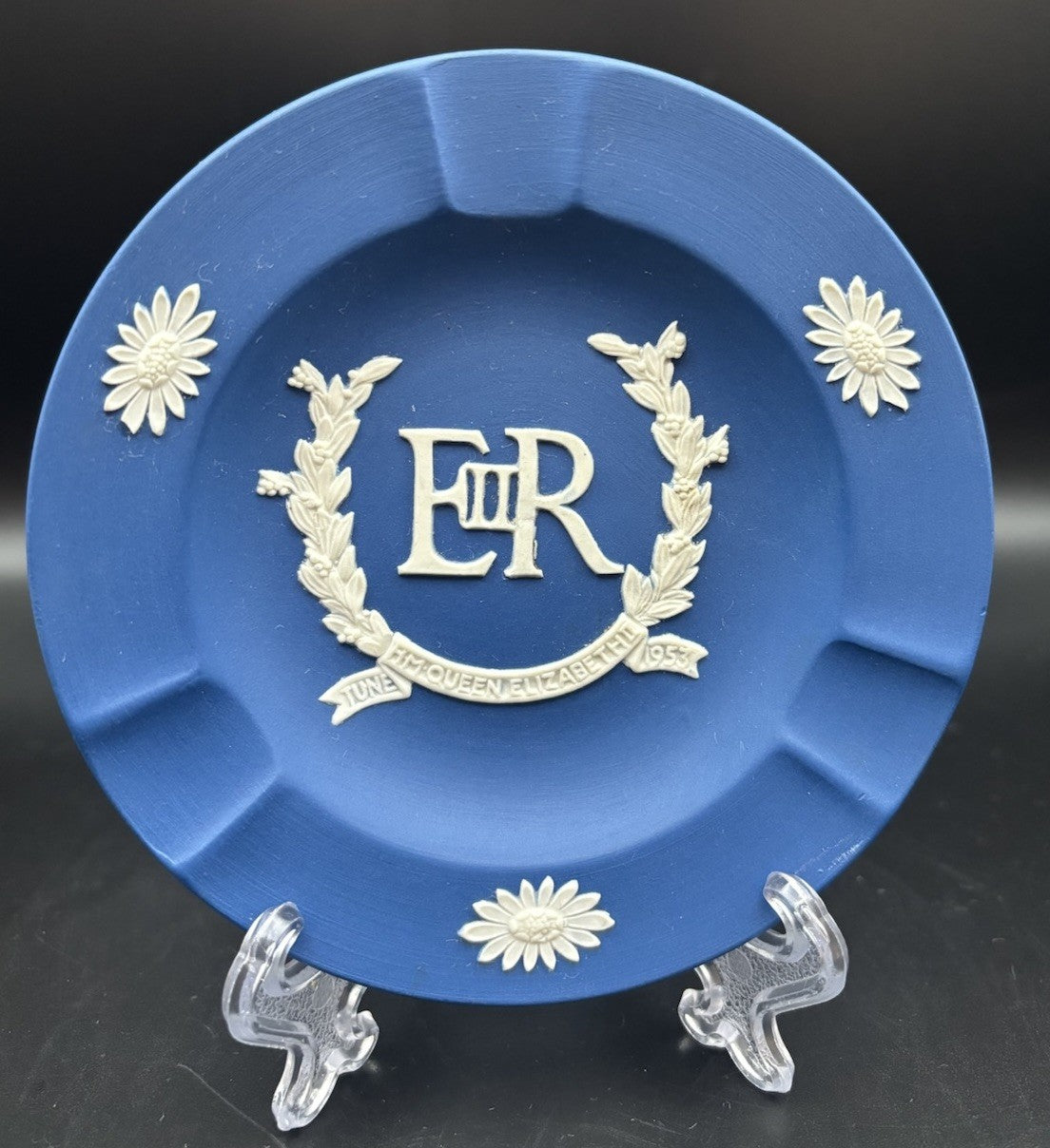 Wedgwood Jasperware ER II Queen Elizabeth Coronation 1953 Dish Blue “ 567”