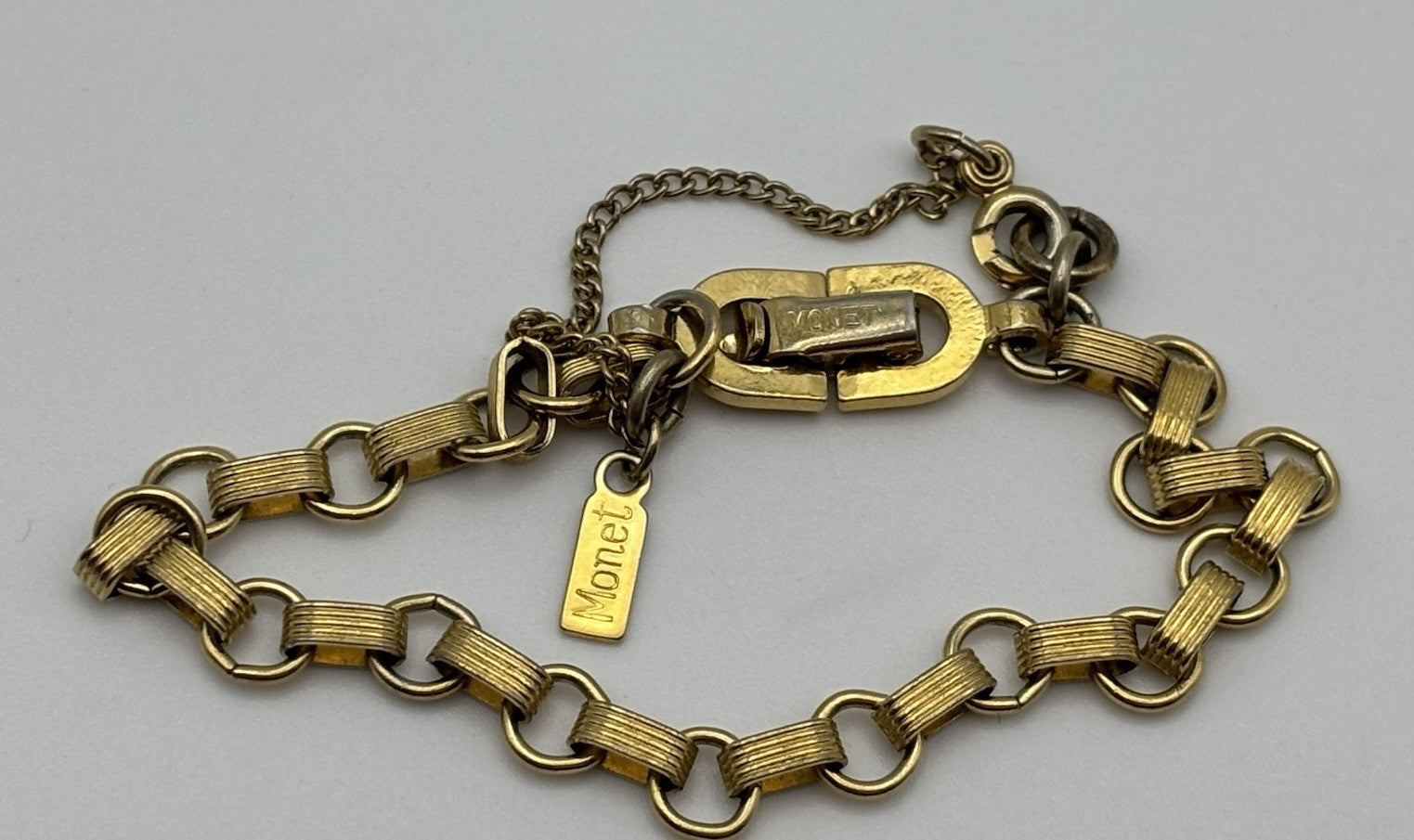 Vintage Monet Gold Tone Textured Link Bracelet Safety Chain Designer Signed