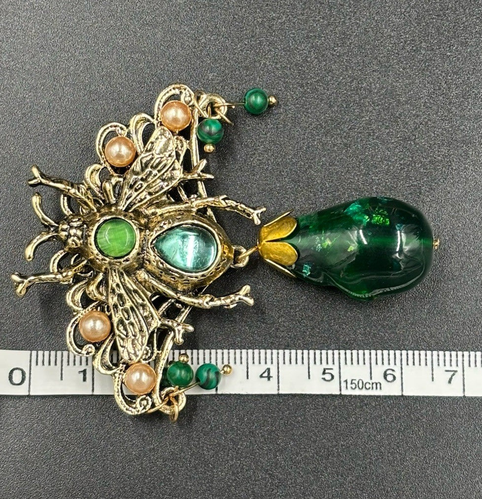 Vintage Green Crystal Women Brooch Luxury Tassel Insect Pin