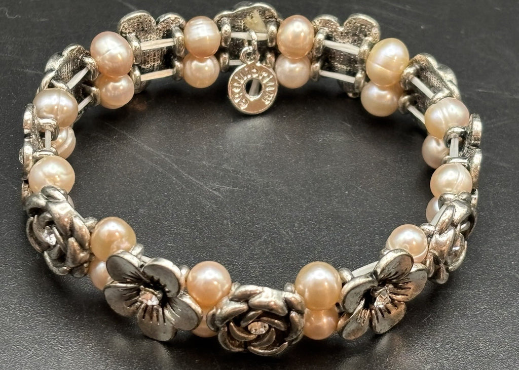 Equilibrium Genuine Freshwater Pearl Flower Bracelet Boxed Vintage Inspired