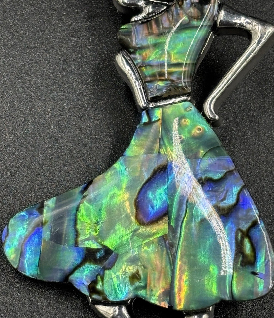 Natural abalone shell dancing girl womens brooch fashion elegant