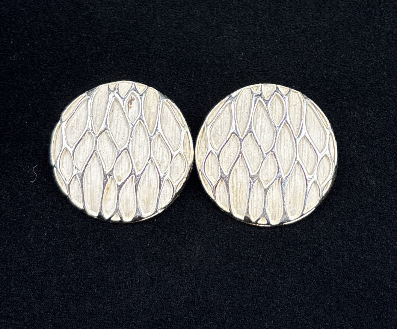 Vintage MARBOUX Clip-On Earrings – Silver-Tone Textured Round Statement