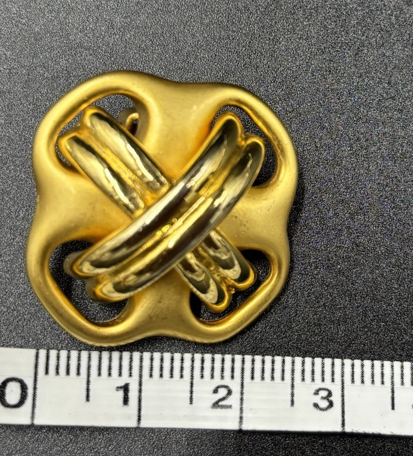 Vintage 80s Gold Clip-On Earrings Bold Designer Style High Quality.