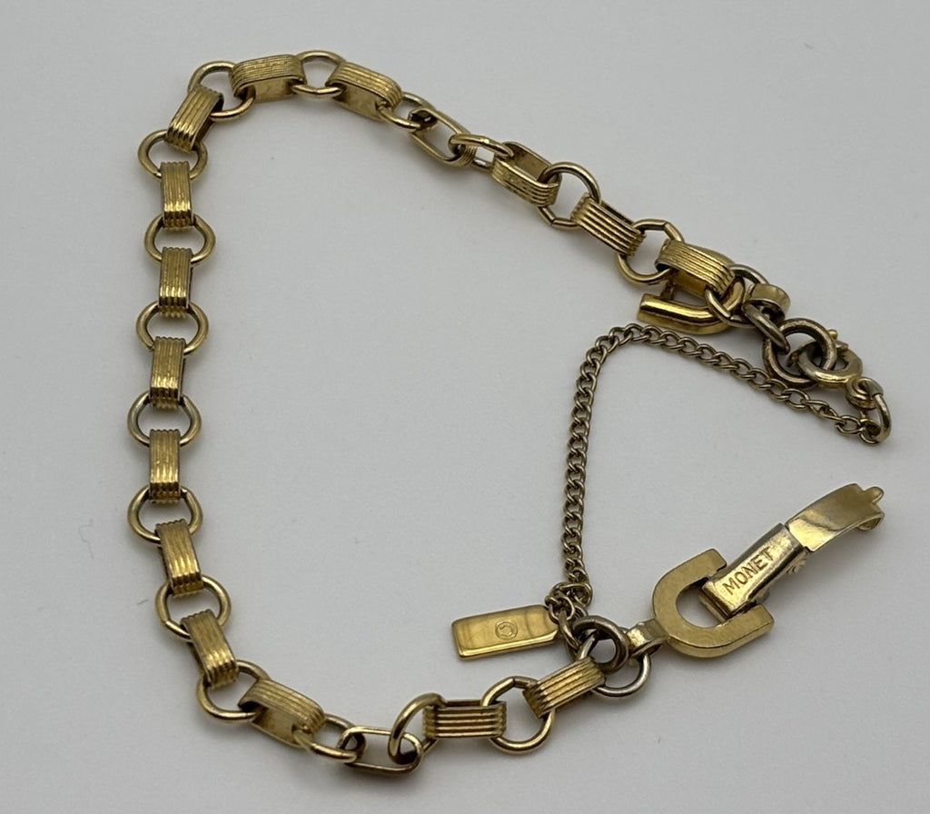 Vintage Monet Gold Tone Textured Link Bracelet Safety Chain Designer Signed