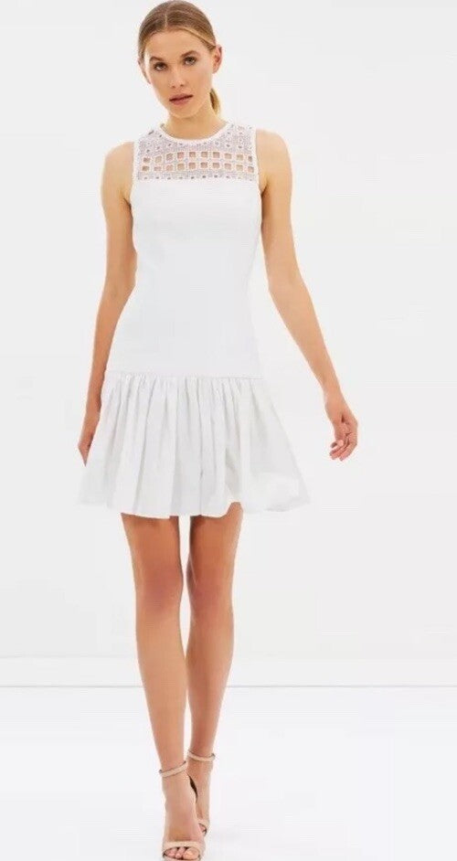 By Johnny White Ruffle Mini Dress Women’s Size 10 Party Cocktail Summer