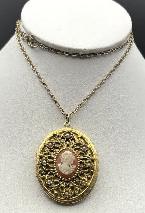 Vintage Cameo Locket Necklace Gold Tone Filigree Faux Pearl Pendant