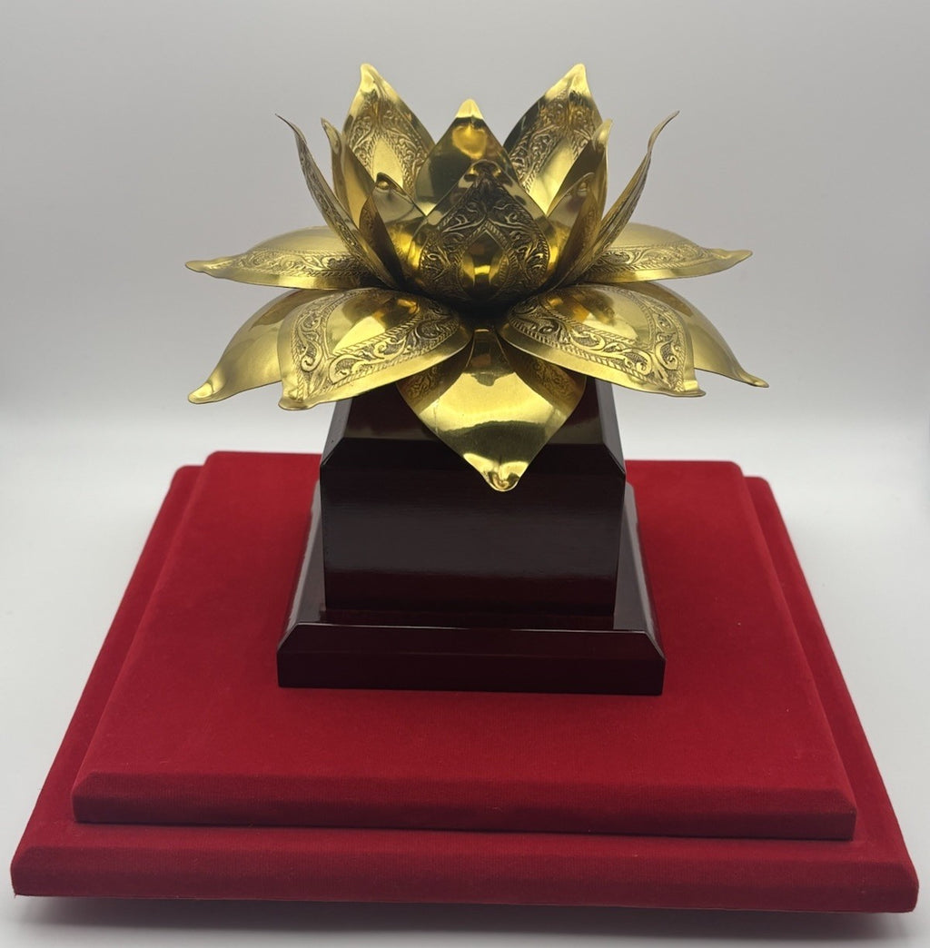 Gold Lotus Flower Buddhist Temple Altar Ornament Hindu Sri Lanka Decor