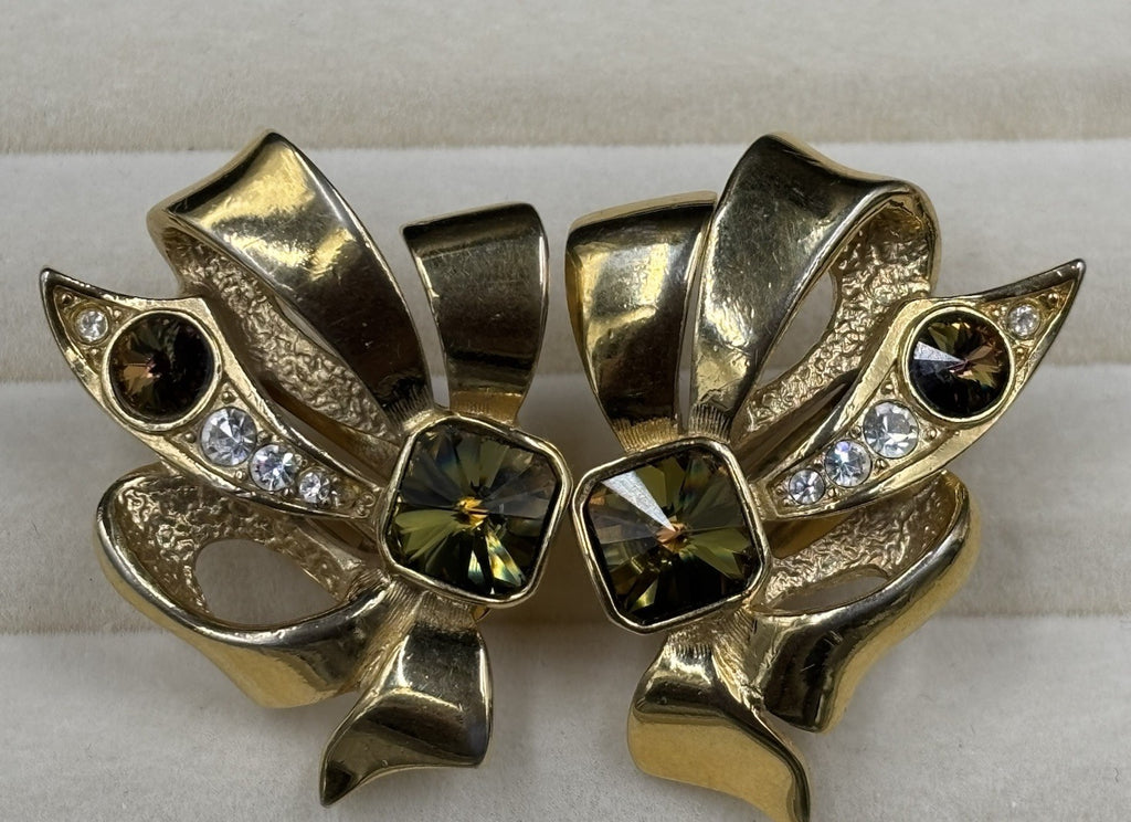 Vintage Bergdorf Goodman Statement Gold Plated Clip on Earrings
