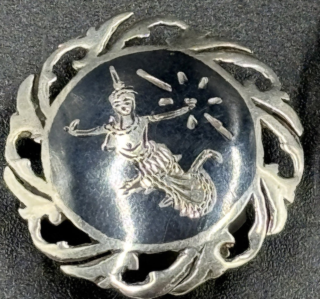 Vintage Siam Sterling Silver Clip On Earrings Thai Dancer Motif