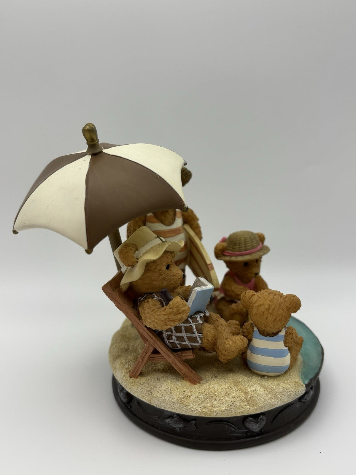 Avon Beary Bear 1998 Figurine – “Family Day at the Beach” Surf & Sandcastles