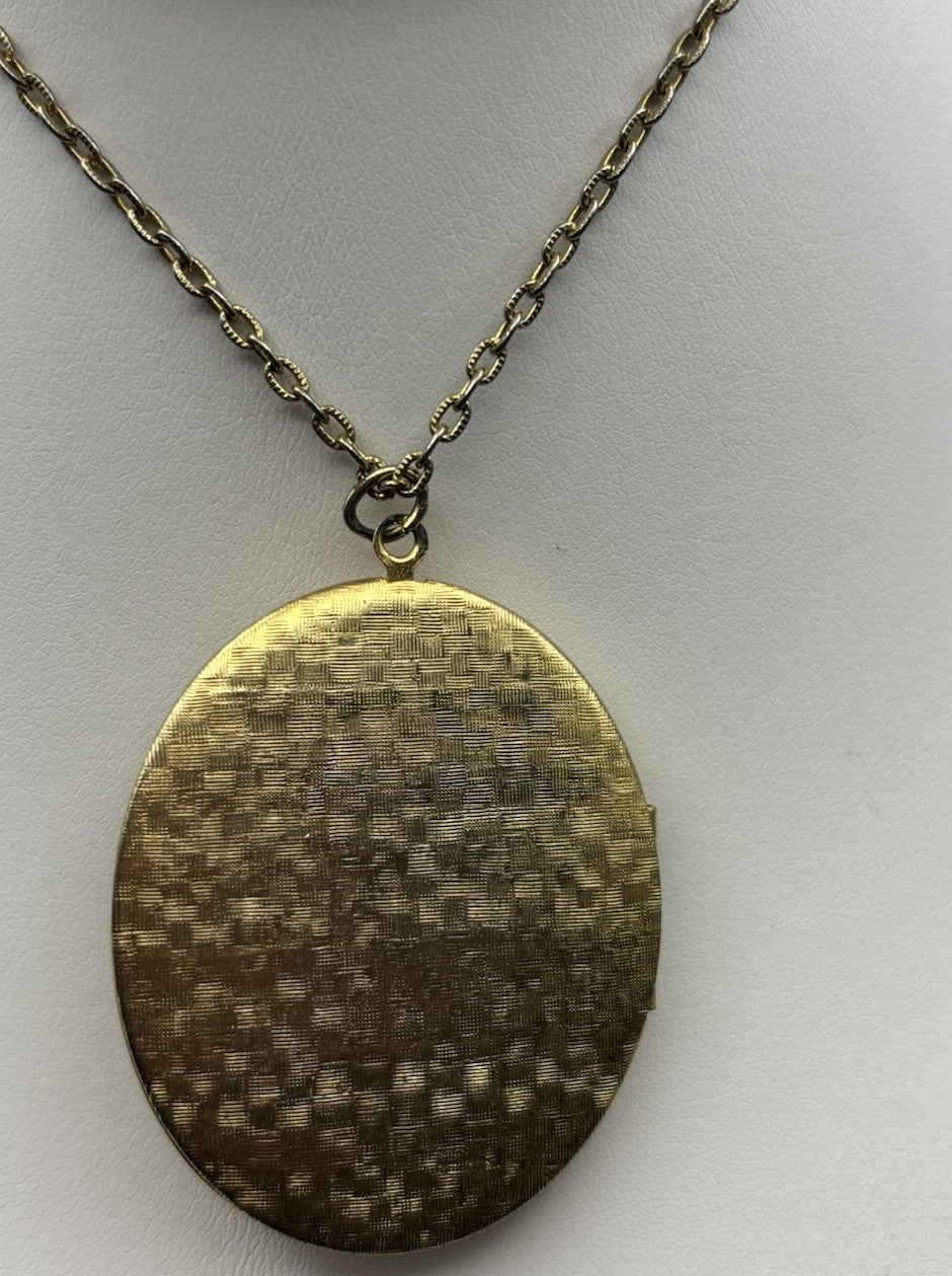 Vintage Cameo Locket Necklace Gold Tone Filigree Faux Pearl Pendant