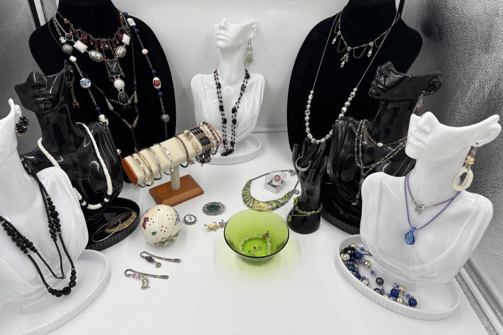 Vintage Jewellery Bulk Lot Estate Mixed Wearable Resale Collection