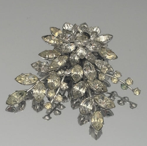 JewelCrest Donald Simpson signature on brooch back