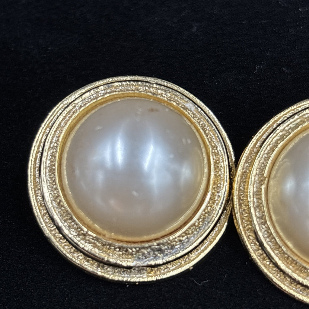 Vintage Orena Paris Glamorous French clip-on Earrings - Faux Pearl Gold Tone