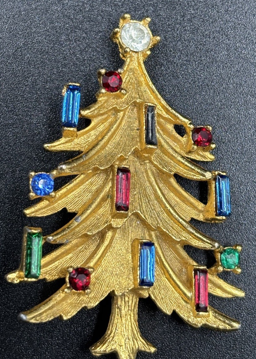Vtg Gold Tone Christmas Tree Holiday Brooch  Pin Rhinestones Signed Mamselle