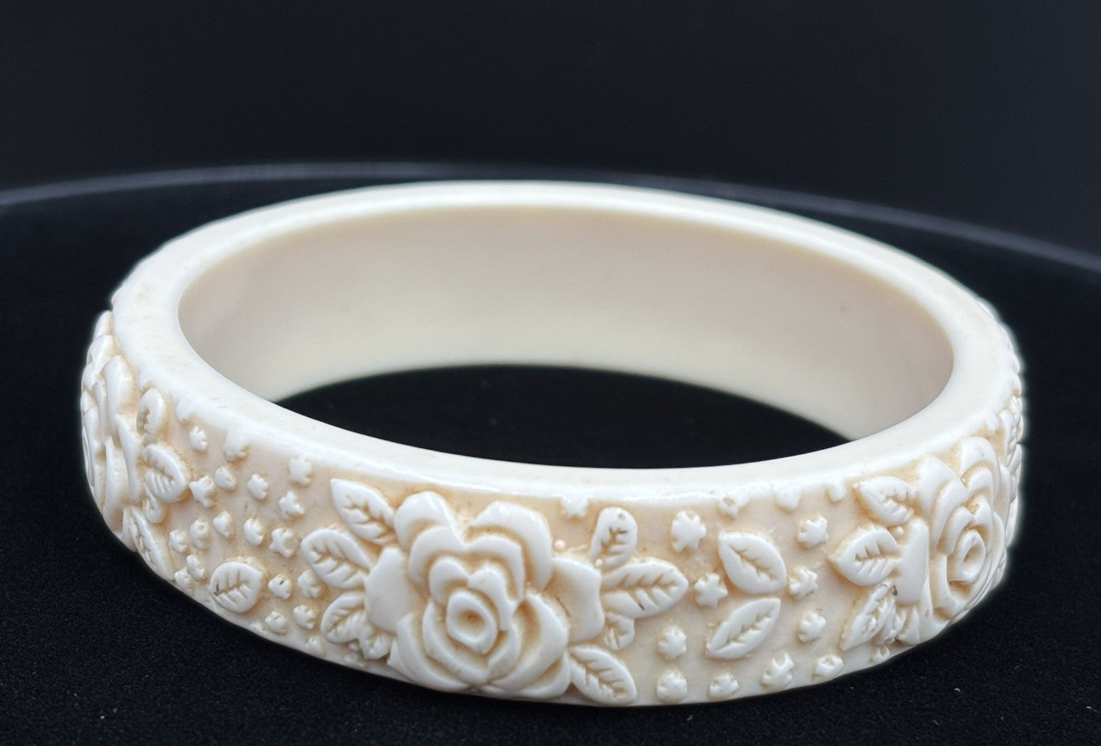 Vintage Carved Floral Cream Tone Bangle Early Plastic Celluloid Era